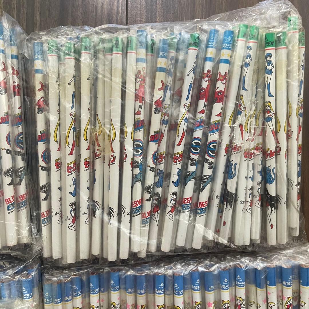 即購入OK! 1000本　まとめて　HB 東映　アニメキャラクター　鉛筆