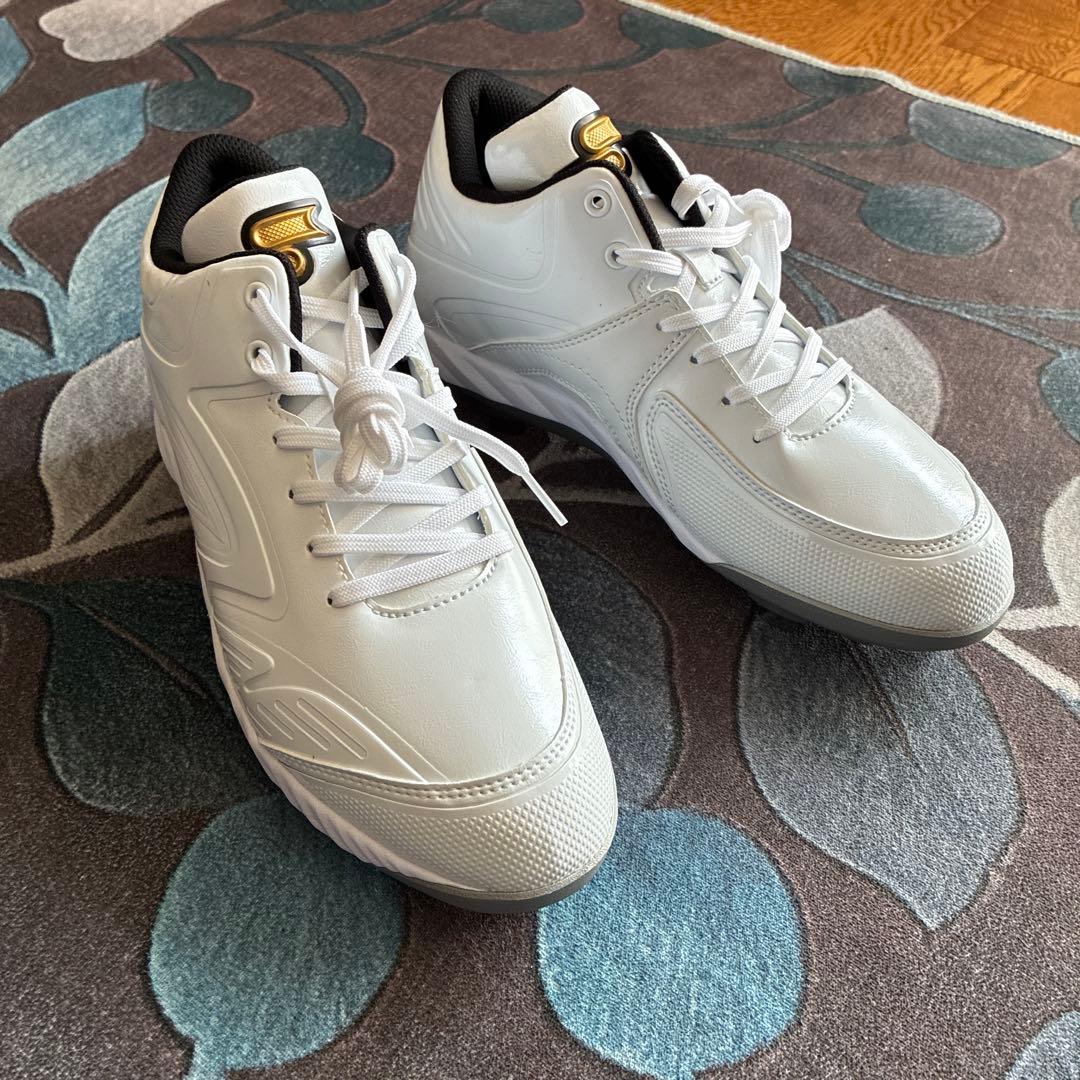 ホワイト スパイクシューズ 金属スパイク26cm