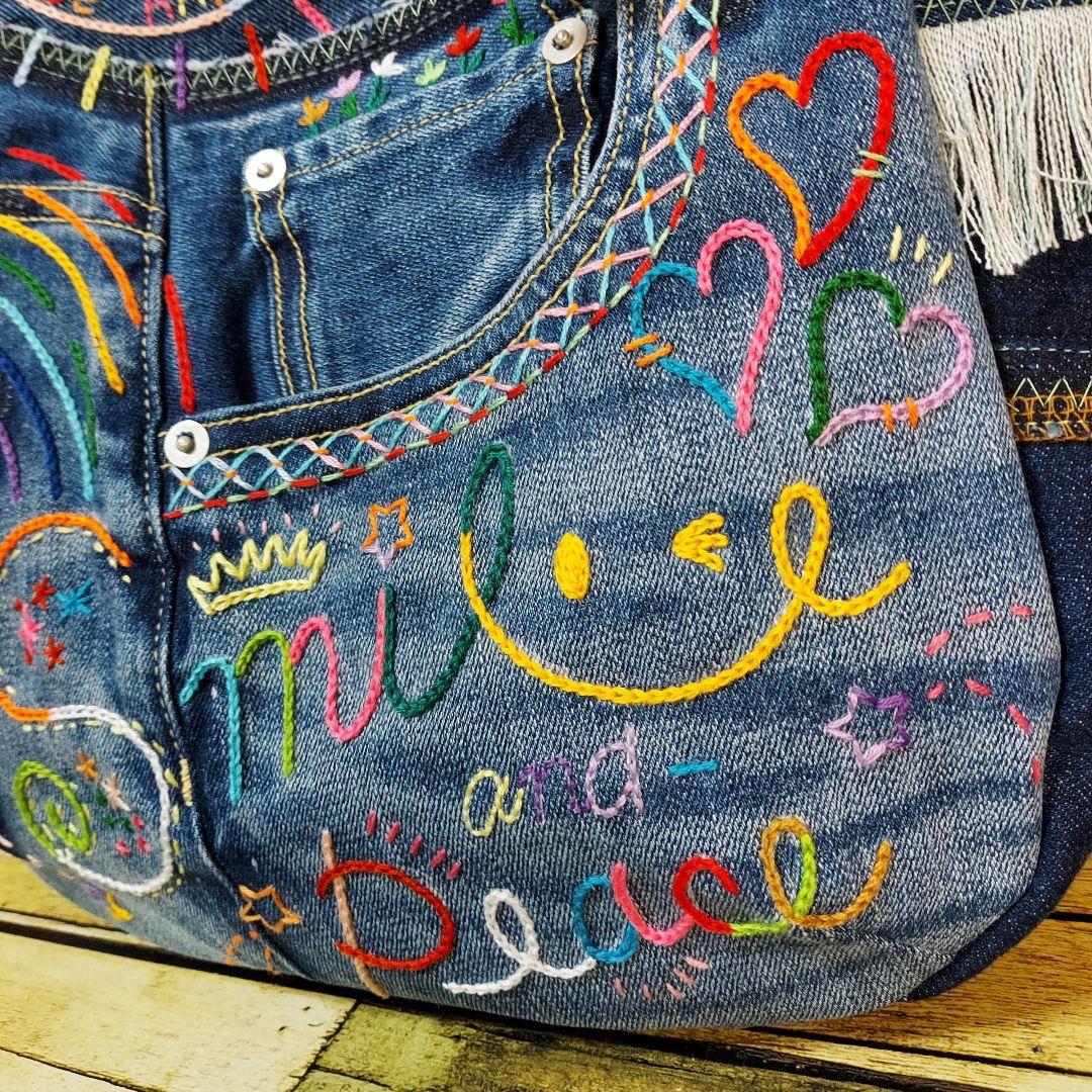 刺繍デニムバック　No.658　デニムリメイク　スマイリー　刺繍バック