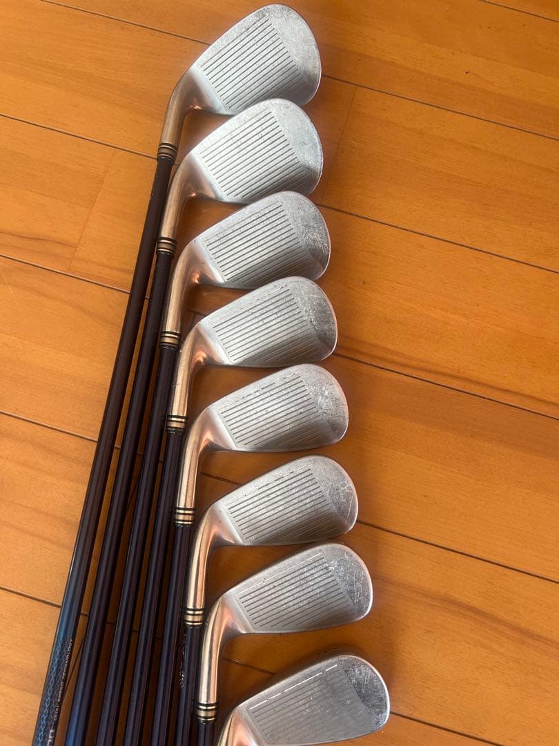 ゼクシオ10アイアンセット8本