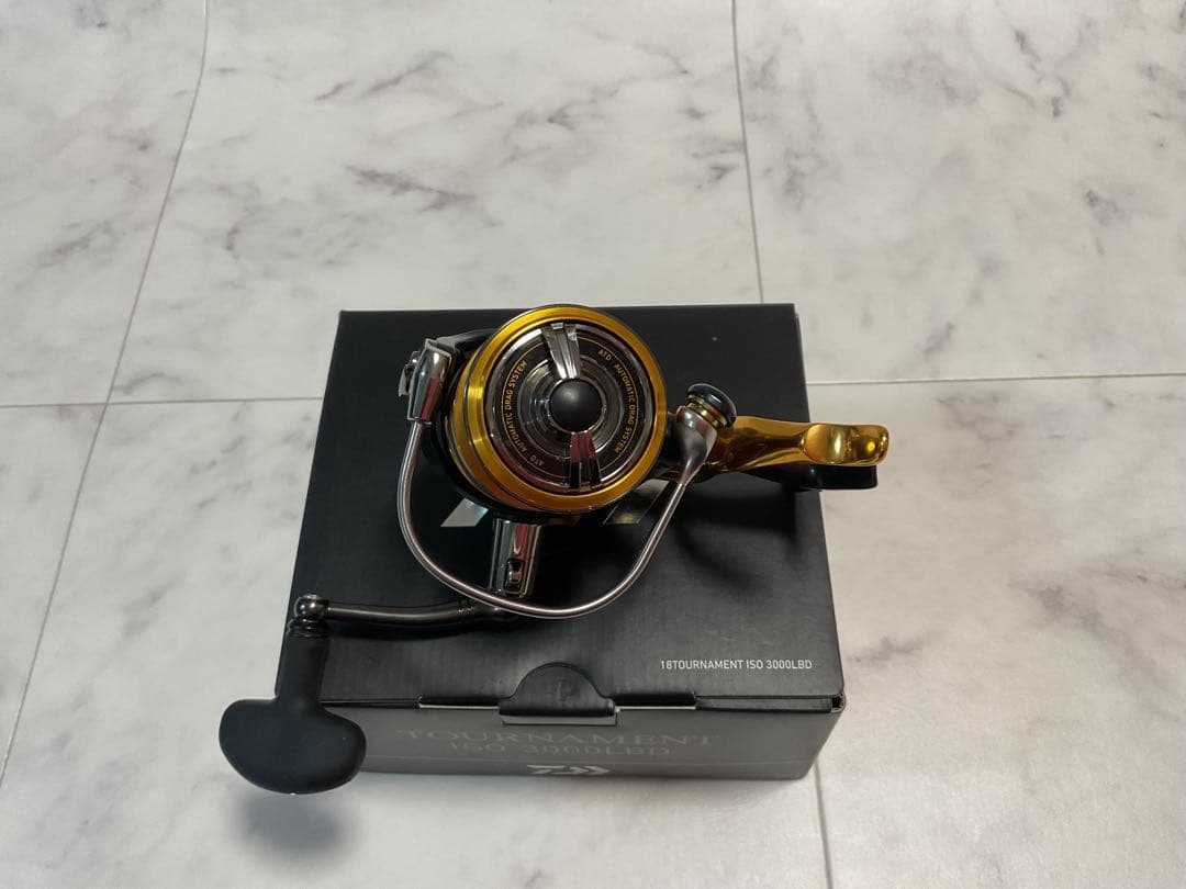 ダイワ DAIWA 18TOURNAMENT ISO 3000LBD