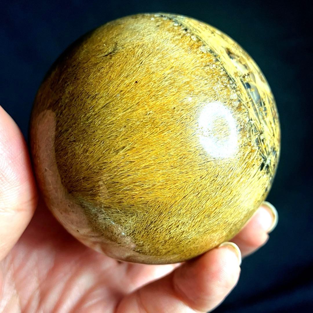超大玉　64mm ゴールドルチルクォーツ　金針水晶　パワーストーン