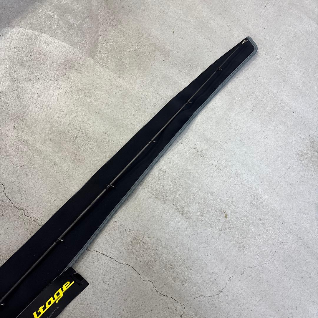 ロッド JACKALL REVOLTAGE RV-C73H