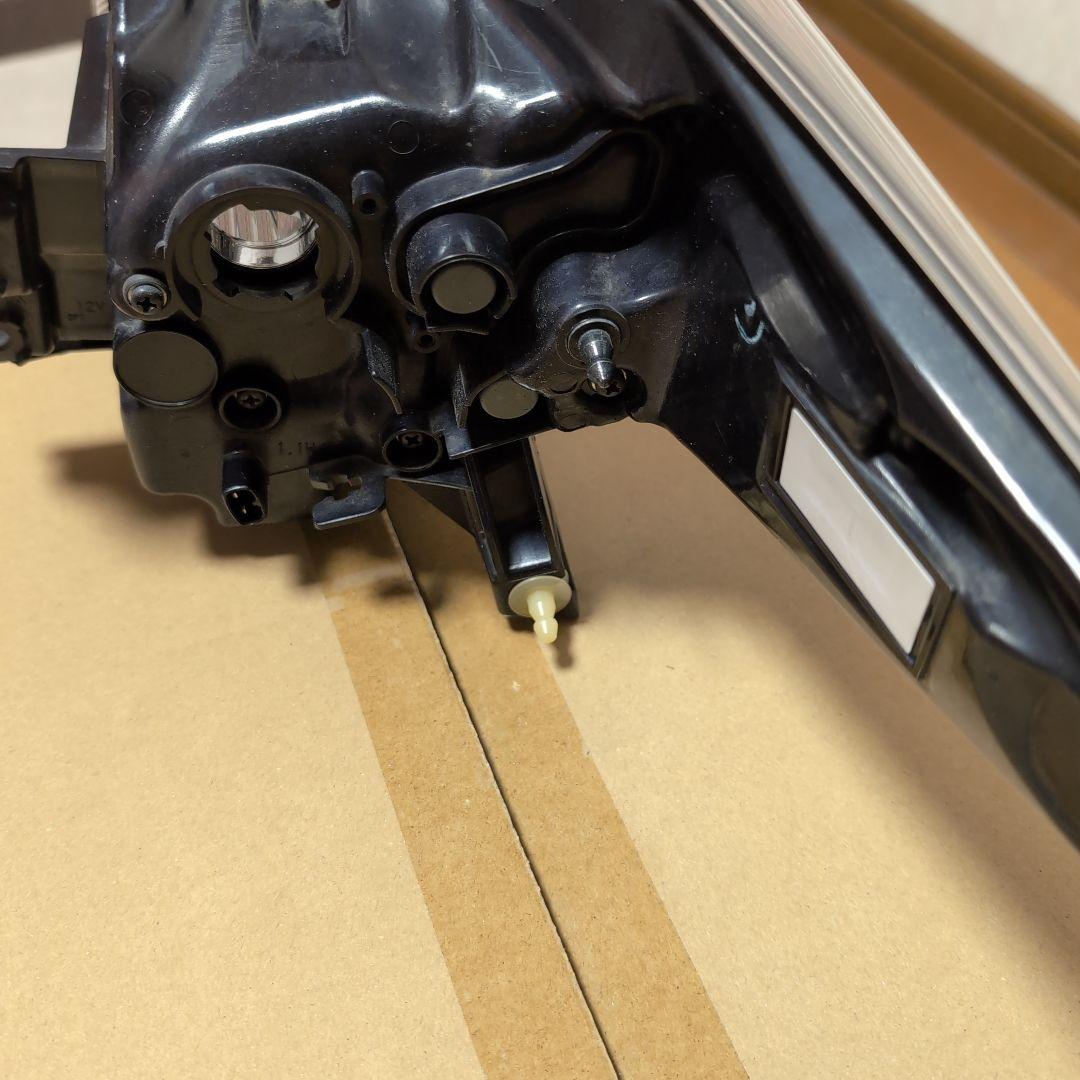 トヨタ プリウス50前期 テールランプ