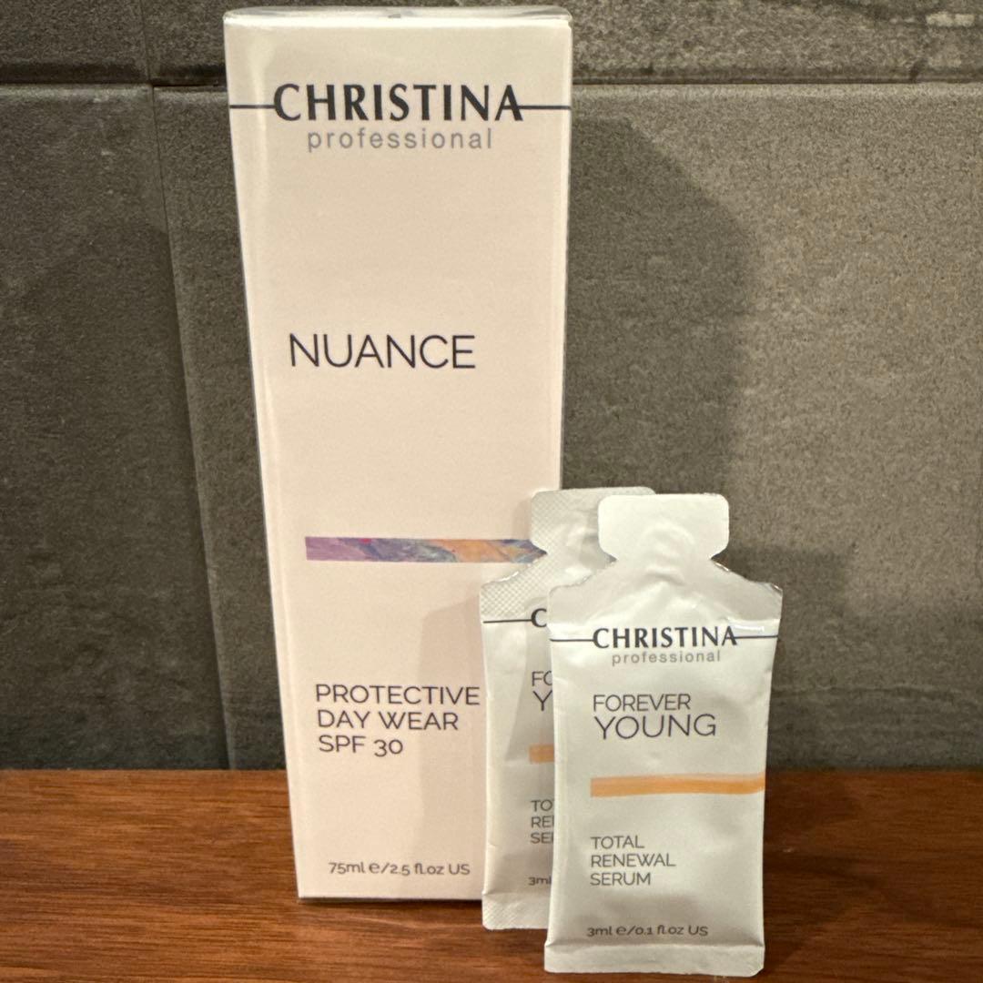 クリスティーナ　CHRISTINA プロテクティブデイウェア SPF30