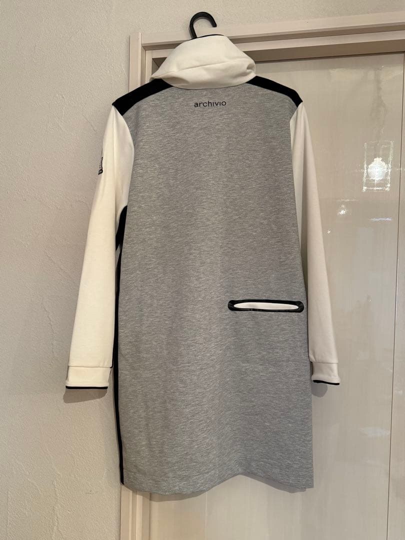 アルチビオ　ワンピース　白　40サイズ　新品未使用