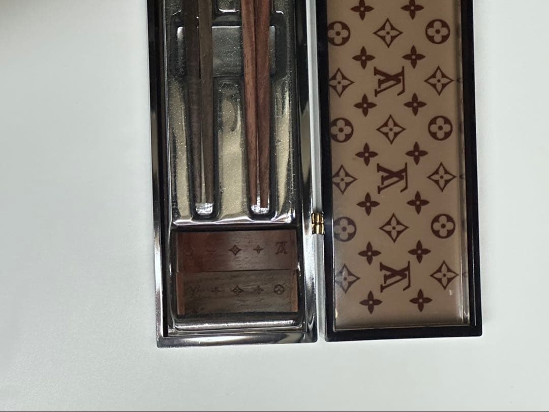 Louis Vuitton 箸 箸置きセット 非売品モノグラム VIP 限定