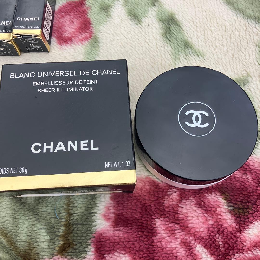 シャネル　リップ　鏡　メイクアップベース