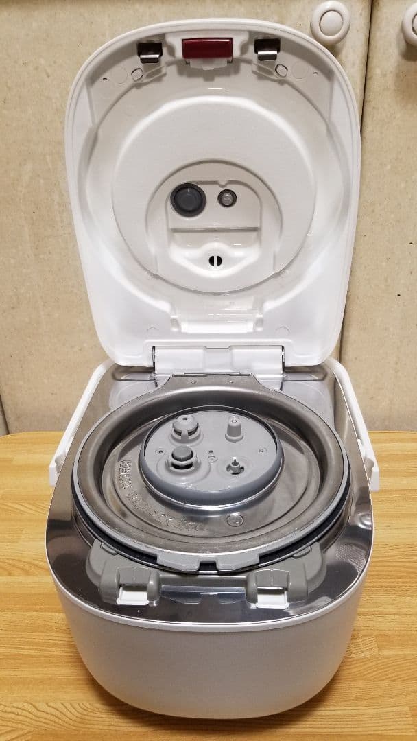 ☆2020年製☆パナソニック圧力IH炊飯器 バックライト液晶画面 Wおどり炊き