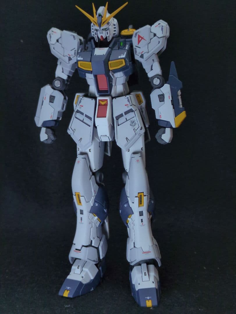 モリ リン RG ニューガンダム 全塗装完成品