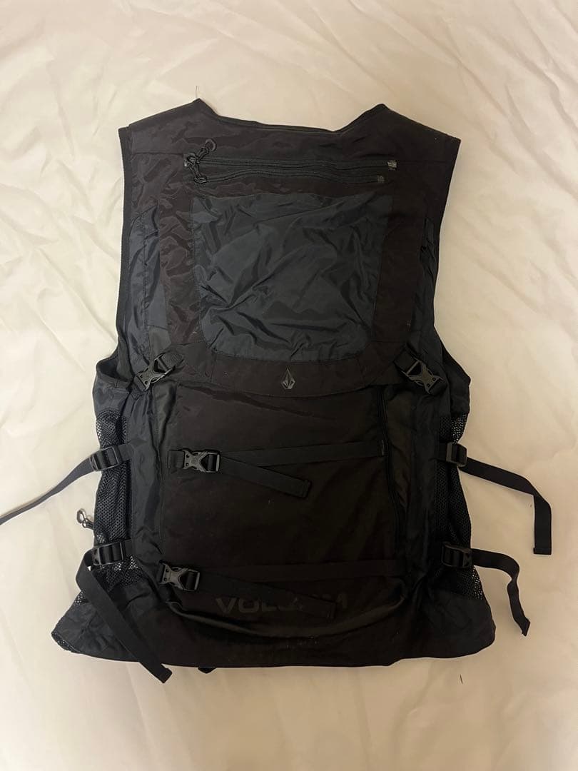Volcom slack vest Mサイズ
