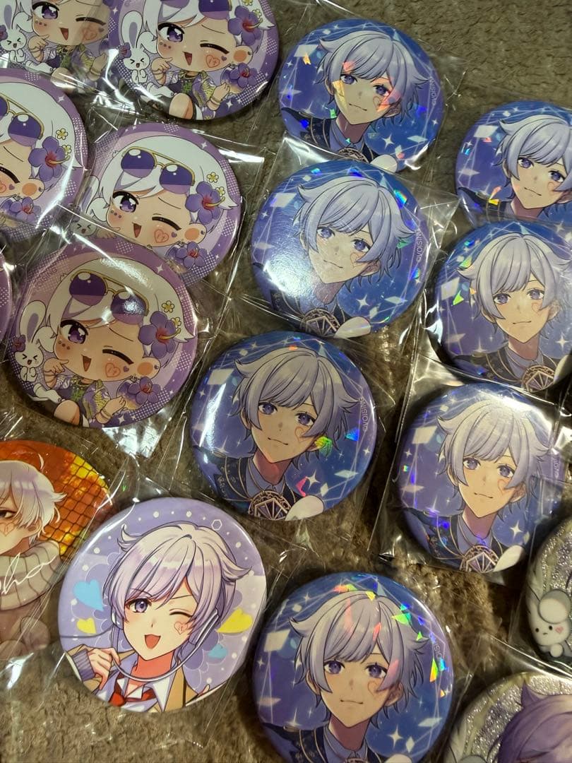 いれいす　ランダム缶バッジ　初兎　セット　まとめ売り