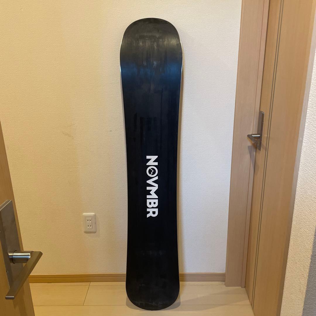NOVMBR スノーボード ウッド調 ブラック2020-2021モデル148㌢