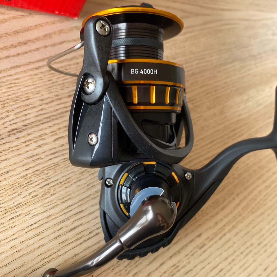 ナ*ブ様 新品未使用品 ダイワ リール BG4000H