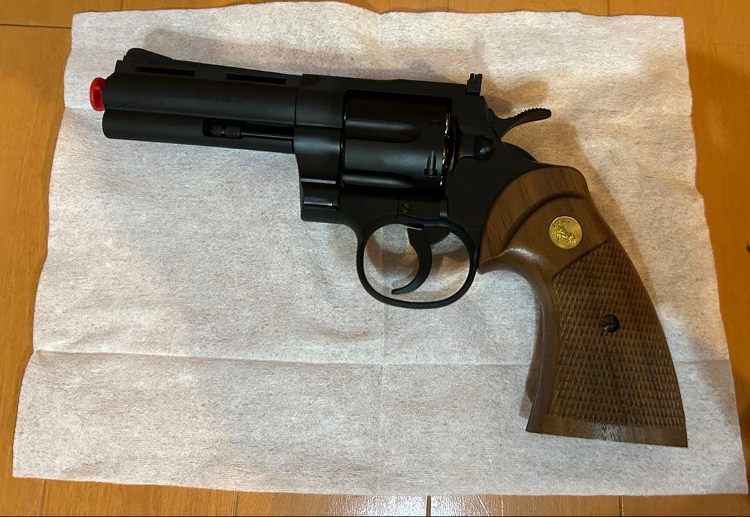 タナカコルトパイソンRモデルガスガン＆チェッカーグリップ