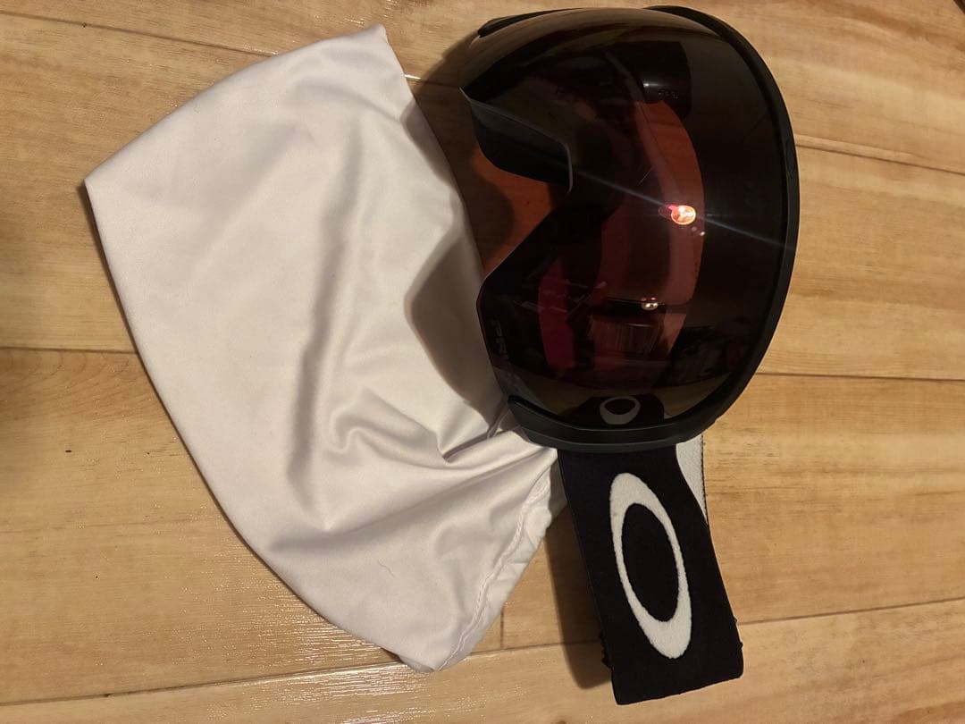 Oakley ゴーグル ミラーレンズ 専用ケース付き