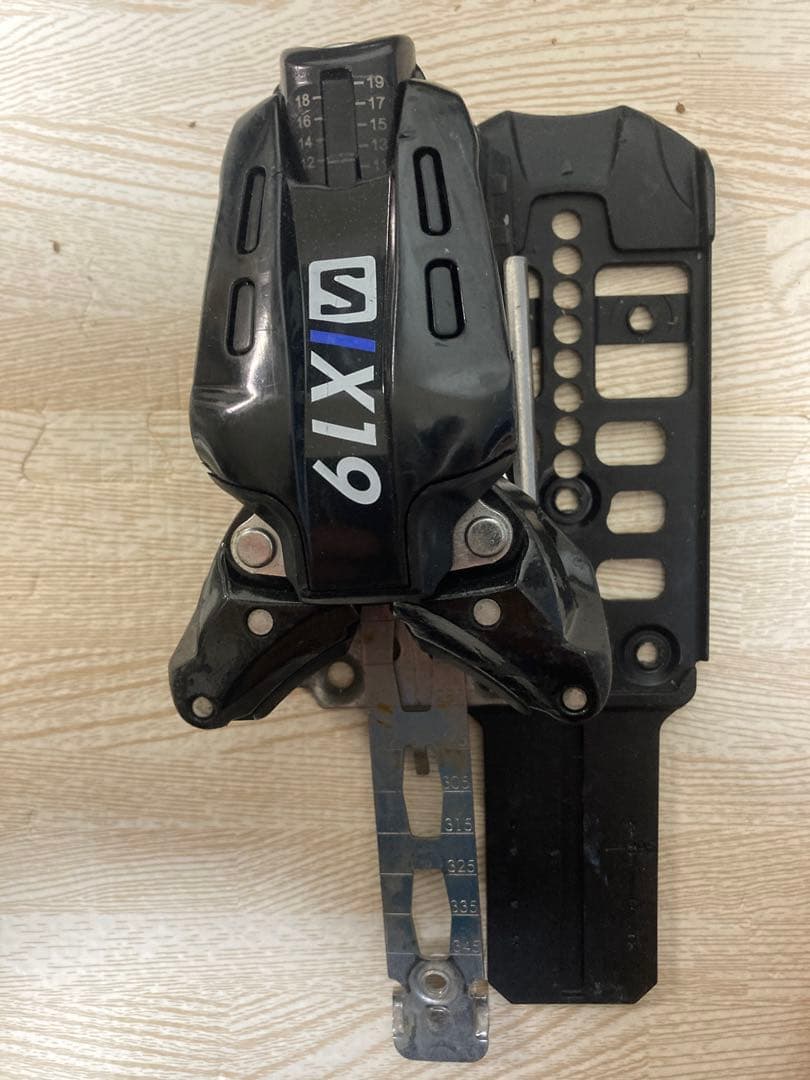 Salomon X19 スキー ビンディング ブラック