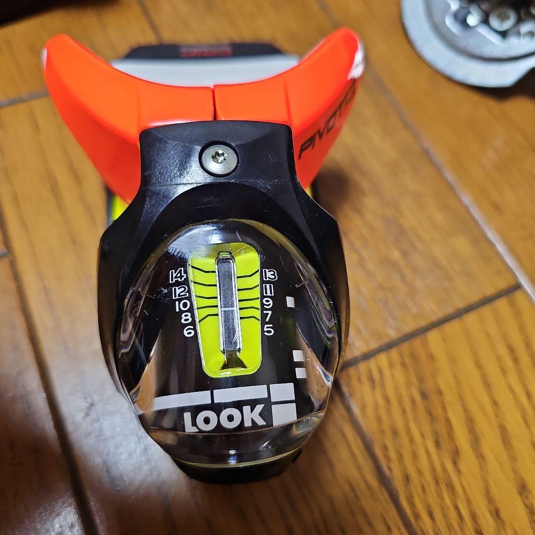新品　LOOK PIVOT 14 ビンディング　モーグル用+Tシャツ　２点