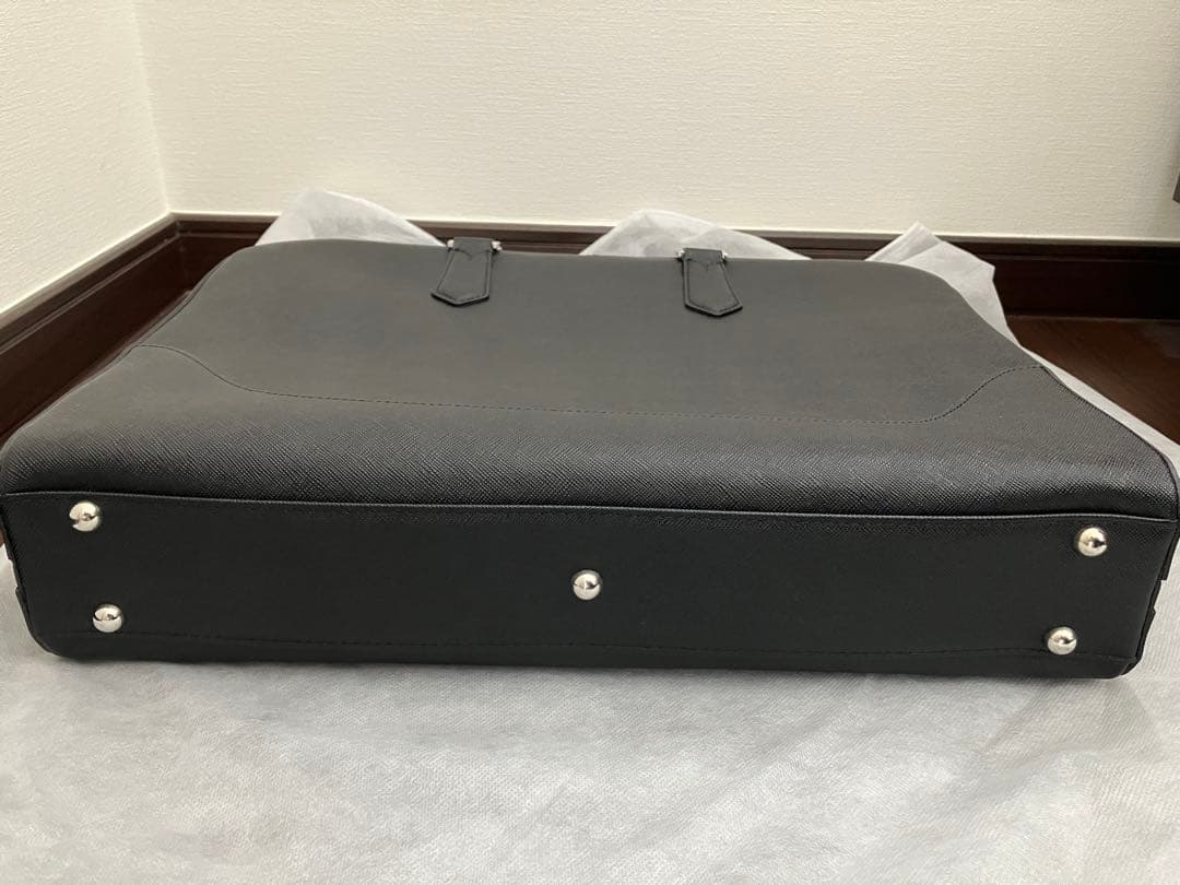 美品　ペッレモルビダ　キャピターノ　ビジネスバッグ　※12/25 12時まで