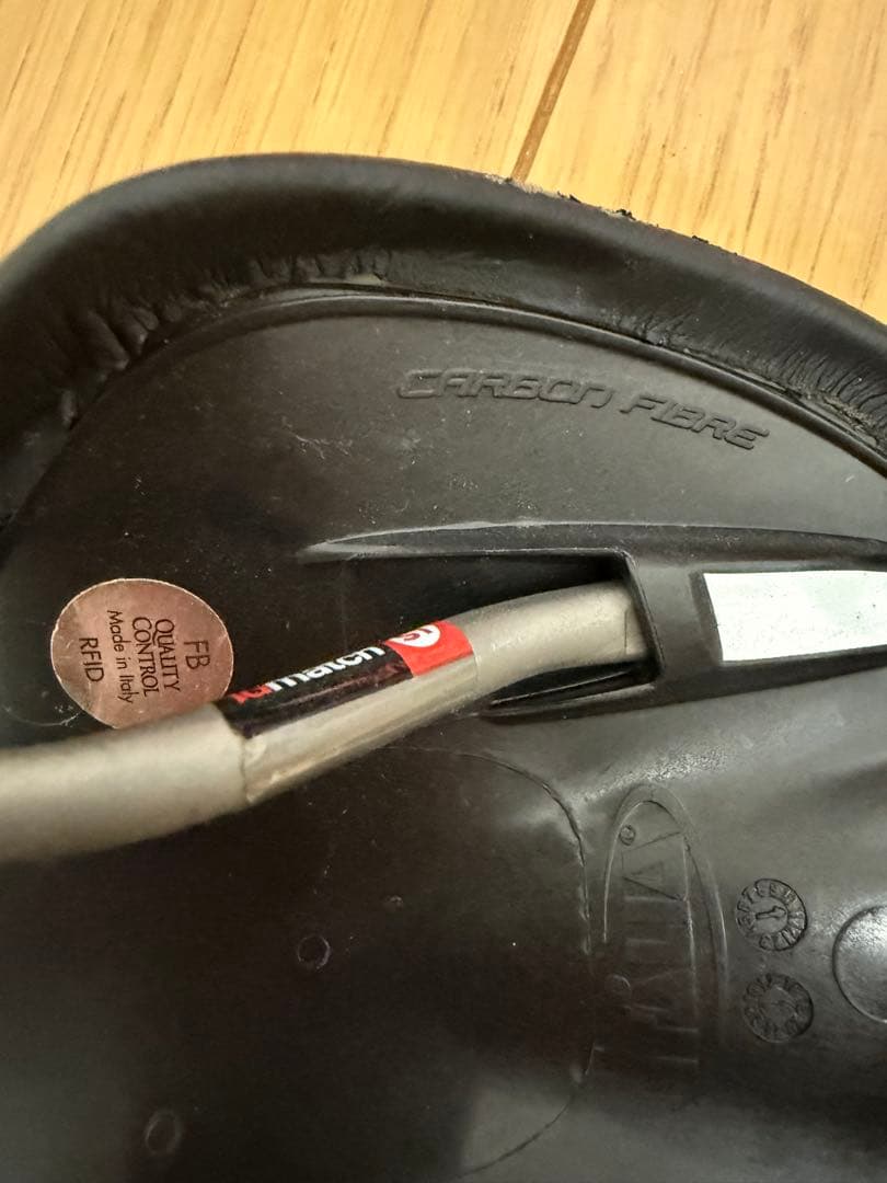 SELLE ITALIA(セライタリア) SLR TM チタンレール ブラック