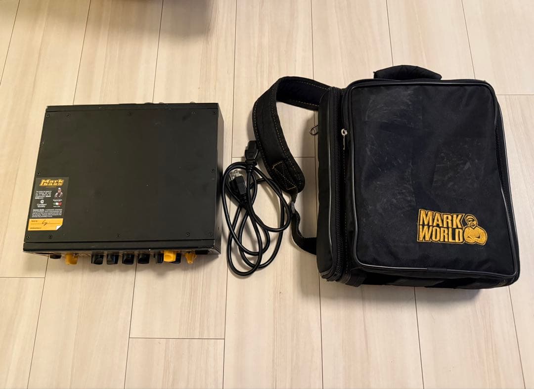 希少　値下げ　MarkBass LittleMark Ⅲ　専用ケース付き