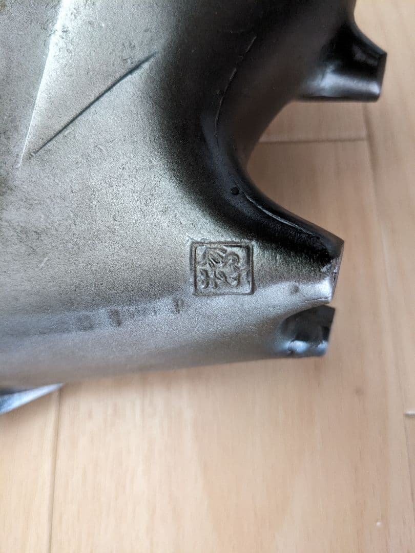 牛の置物　三枝惣太郎