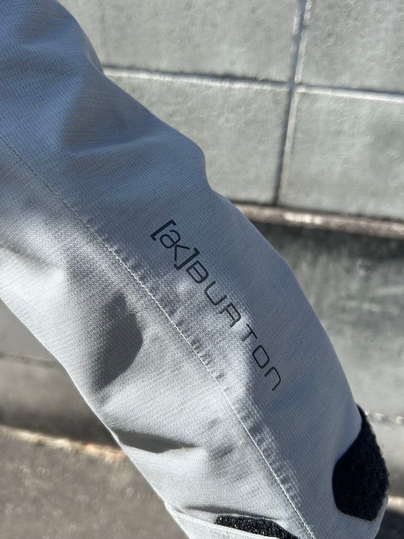 Burton ak JKT サイズxs GORETEX