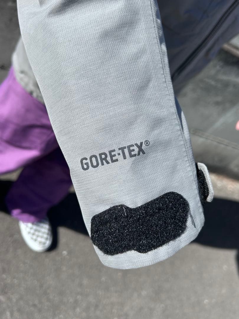 Burton ak JKT サイズxs GORETEX