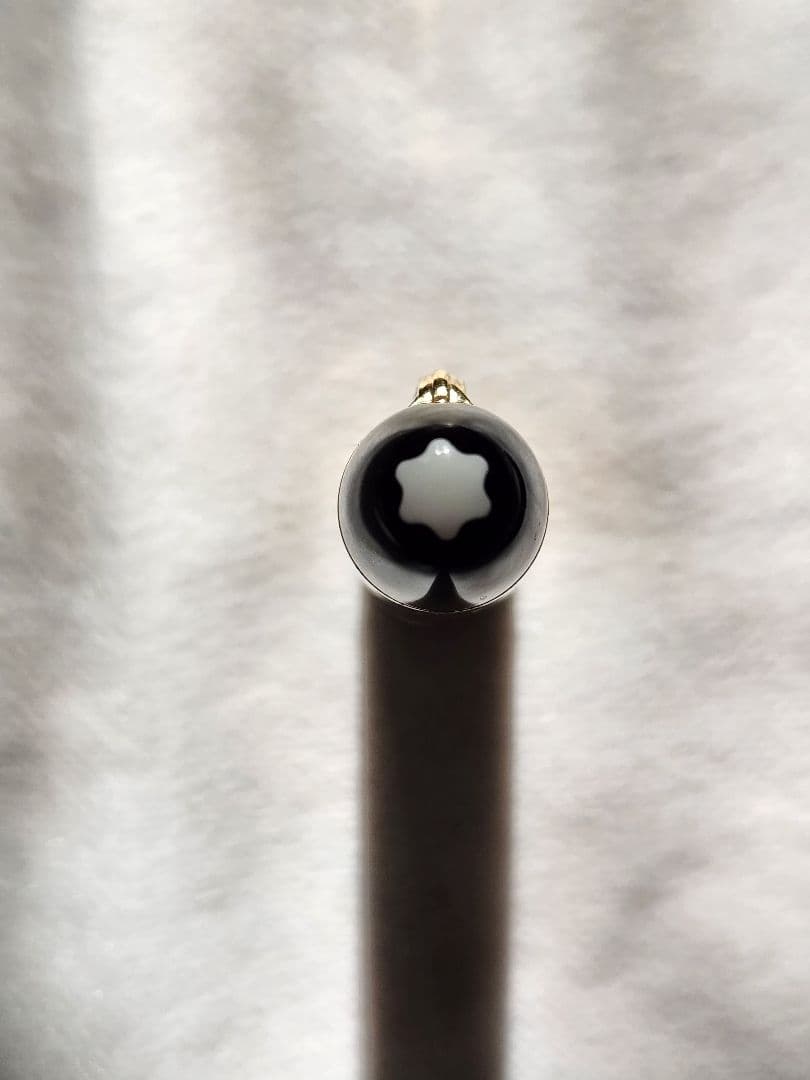 極美品 モンブラン １４９ １４Ｃ 中白 Fニブ 段無エボナイト芯