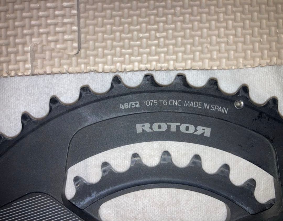 パーツ ROTOR ALDHU CARBON 165mm 48/32
