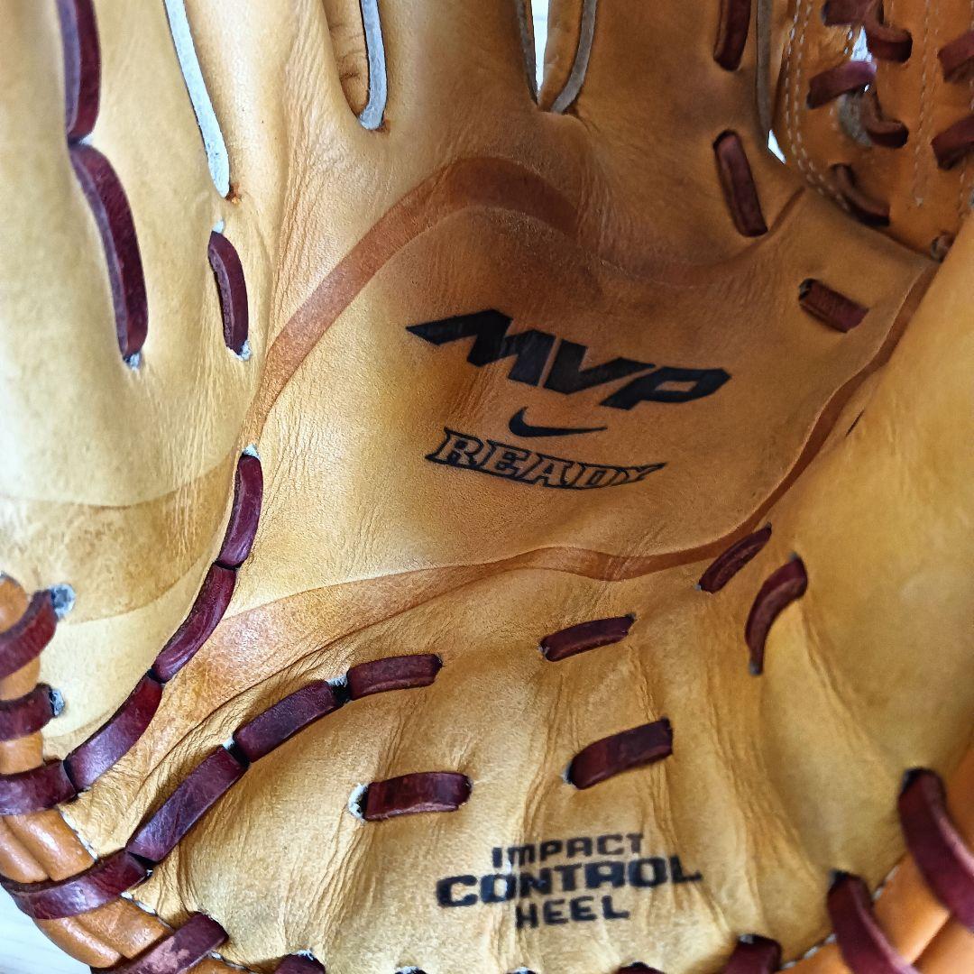 NIKE READY MVPモデル 軟式用グローブ AMO12 左用