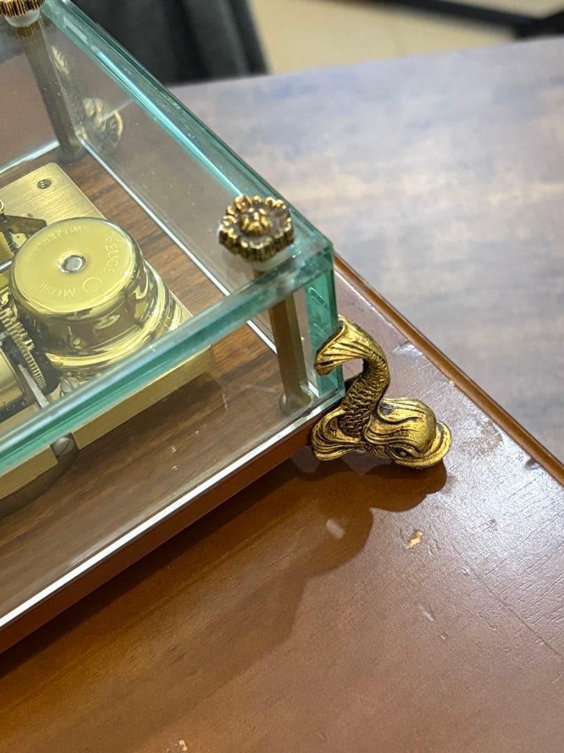 最高峰 REUGE ガラスオルゴール 144弁３曲演奏入り　リュージュ　共鳴台