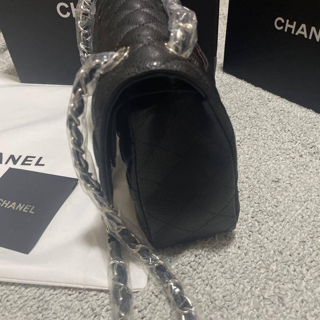 即日発送ノベルティ　CHANEL チェーン　フラップバッグ　キャビアスキン