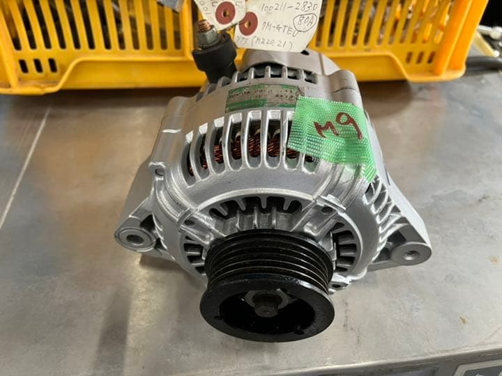 M-9 オルタネーター　ダイナモ　クラウン　スープラ