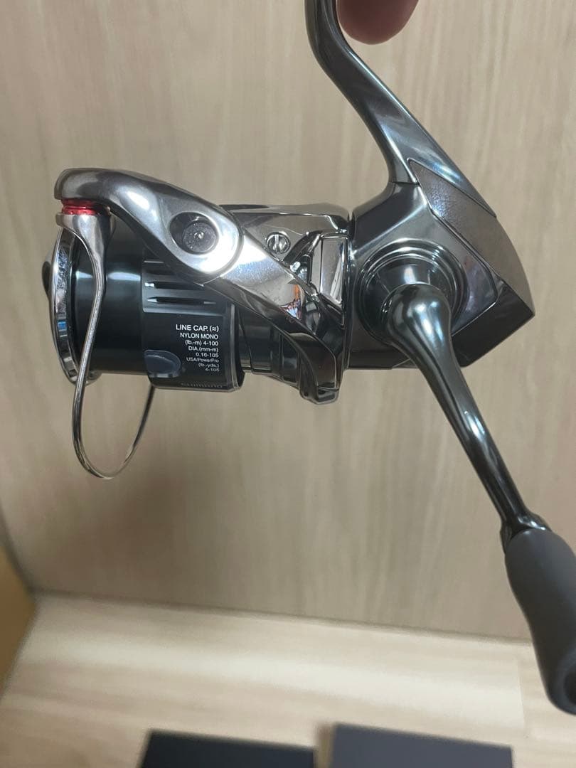 22 STELLA スピニングリール C2000S