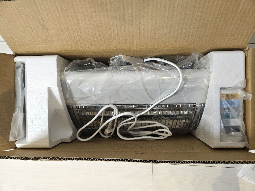 CORONA ウォールヒート CHK-C126A-W