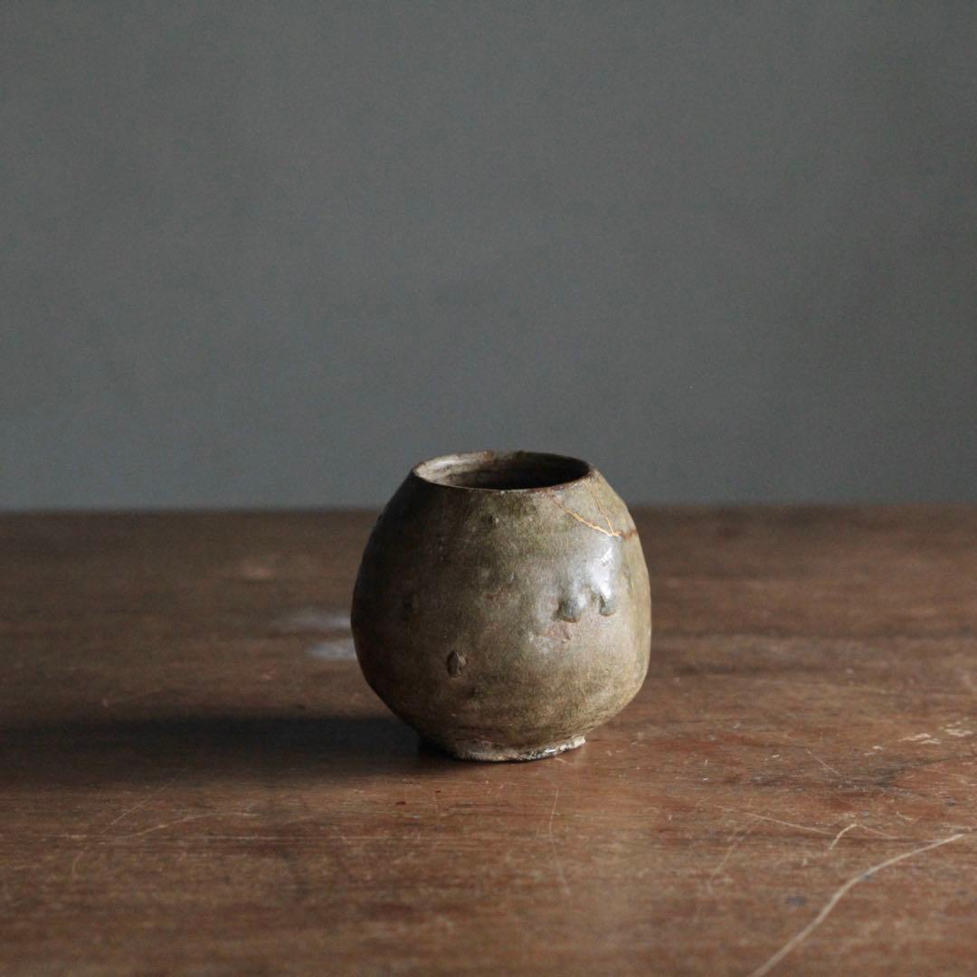 高麗青磁 小壺 ぐい呑み 酒器 朝鮮美術 古美術 古道具 アンティーク 盃