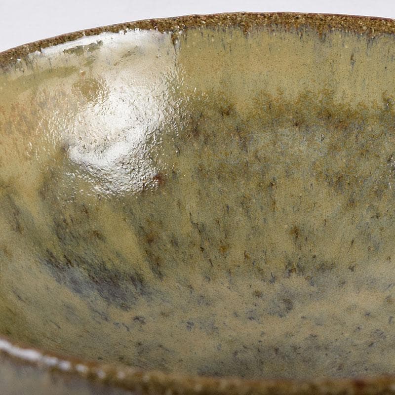 茶道具　高取焼　高鶴元作　萱釉　割高台茶碗　共布共箱　V　R9054