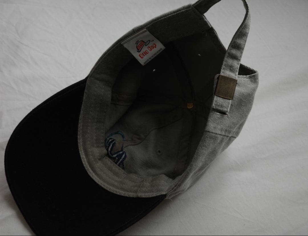 帽子 90s fade 2tone logo cap