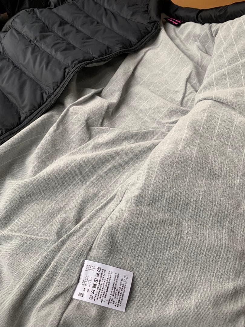 YONEX ブラック ダウンジャケット