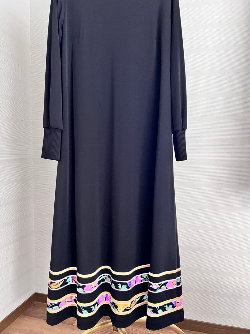 未使用　タグ付き　レオナール　ワンピース　カンカン　近年