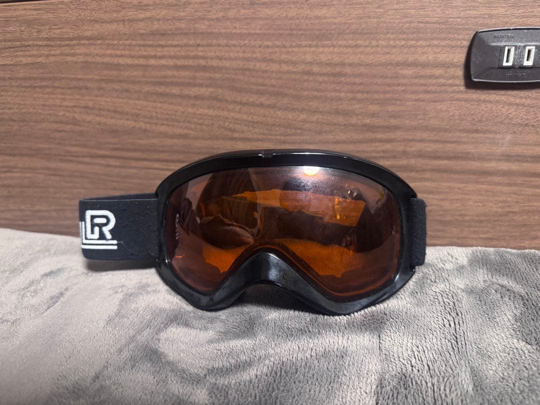 【QuikSilver】スノボウェアセット（ゴーグル、グローブ、ベルト付）