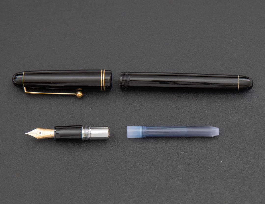 パイロット カスタム67 万年筆 F　カートリッジ付　PILOT CUSTOM