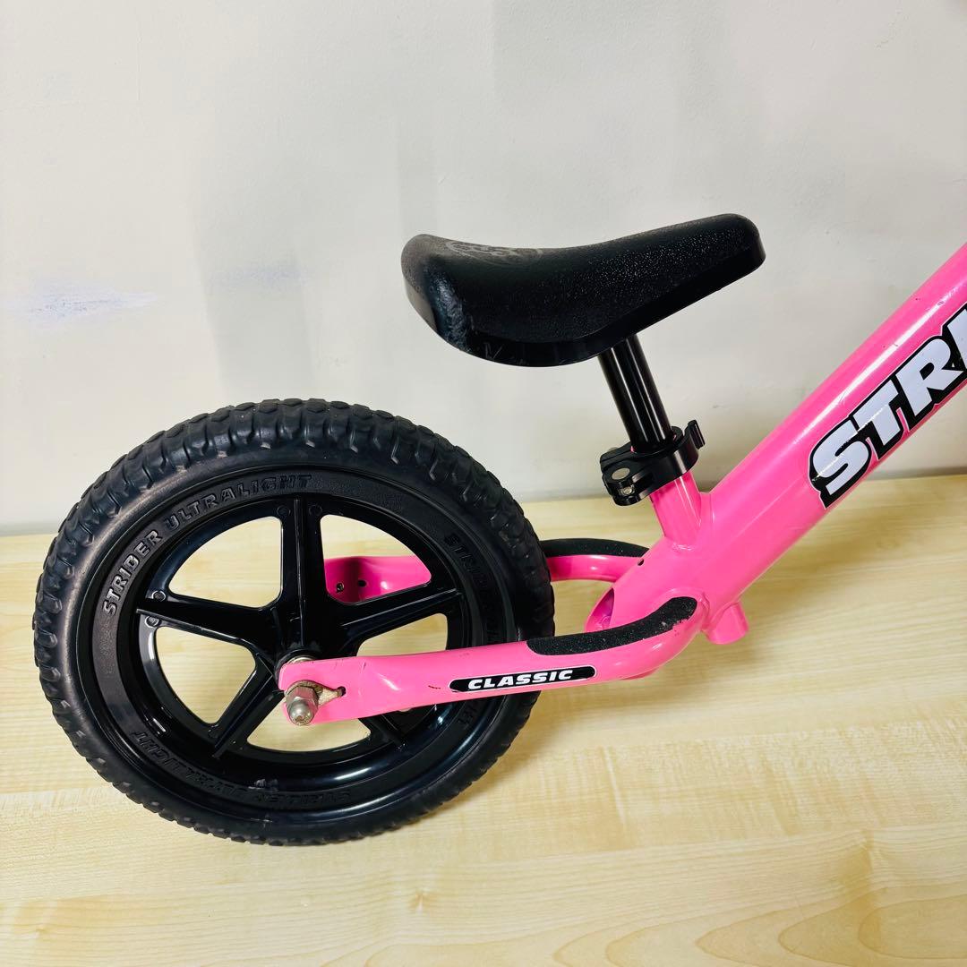 ストライダーCLASSIC 12 ピンク　1歳半〜5歳　27kgまで　日本正規品