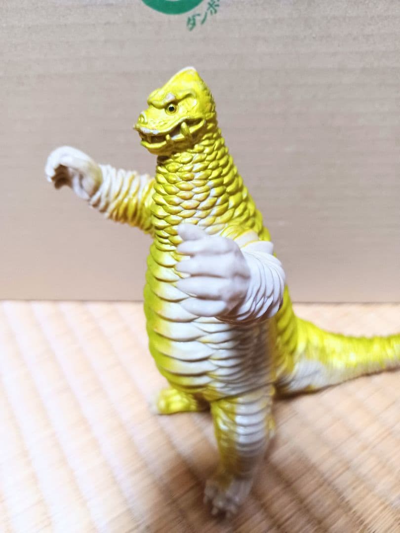 レッドキング　約16cm　初期　ソフビ　フィギュア　骨董品　キングザウルス　絶版