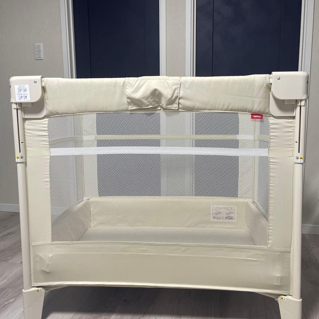 ココネルエアー　アップリカ　ヘビーベット　ミルクホワイト