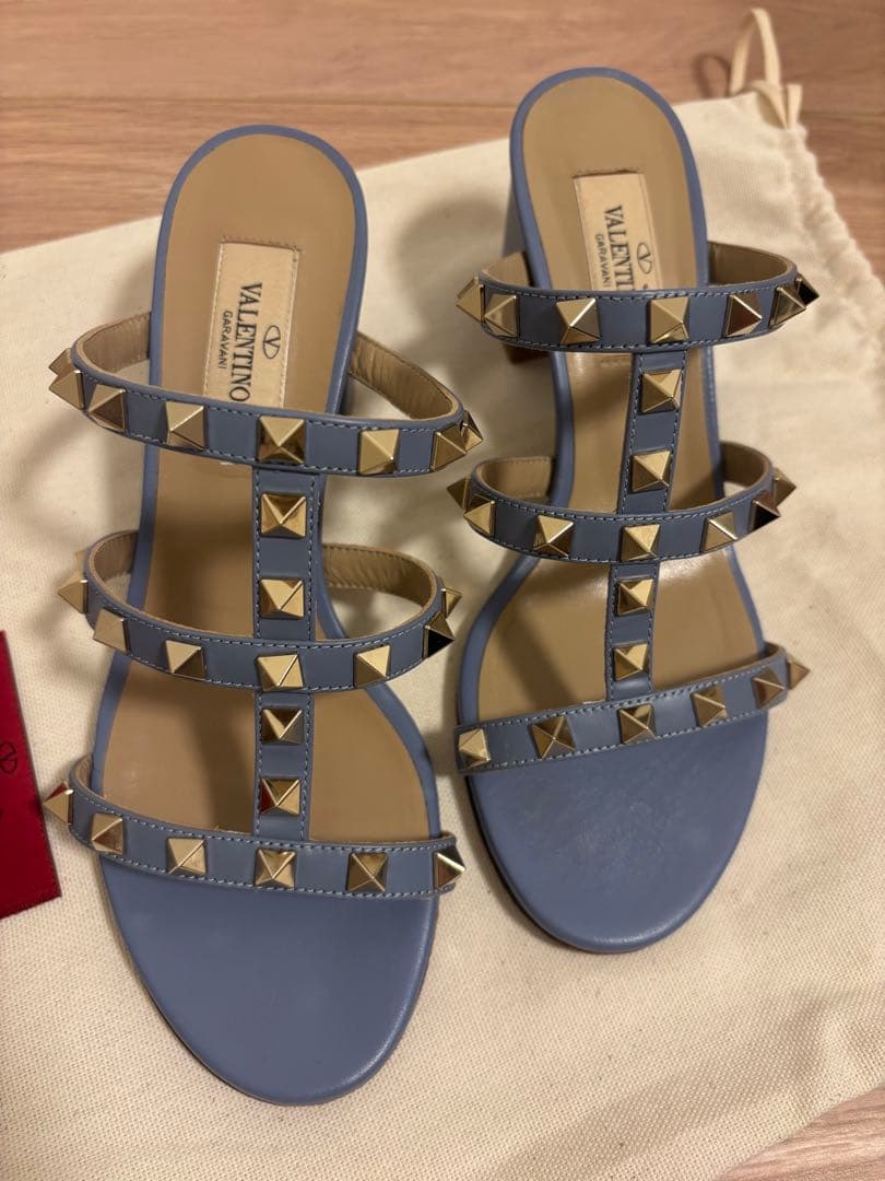 VALENTINO (ヴァレンティノ)サンダル 20日間限定出品