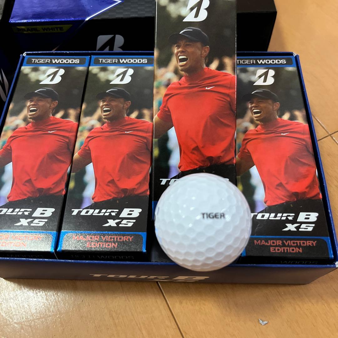 ツアーBXS 4ダースセット（48球）