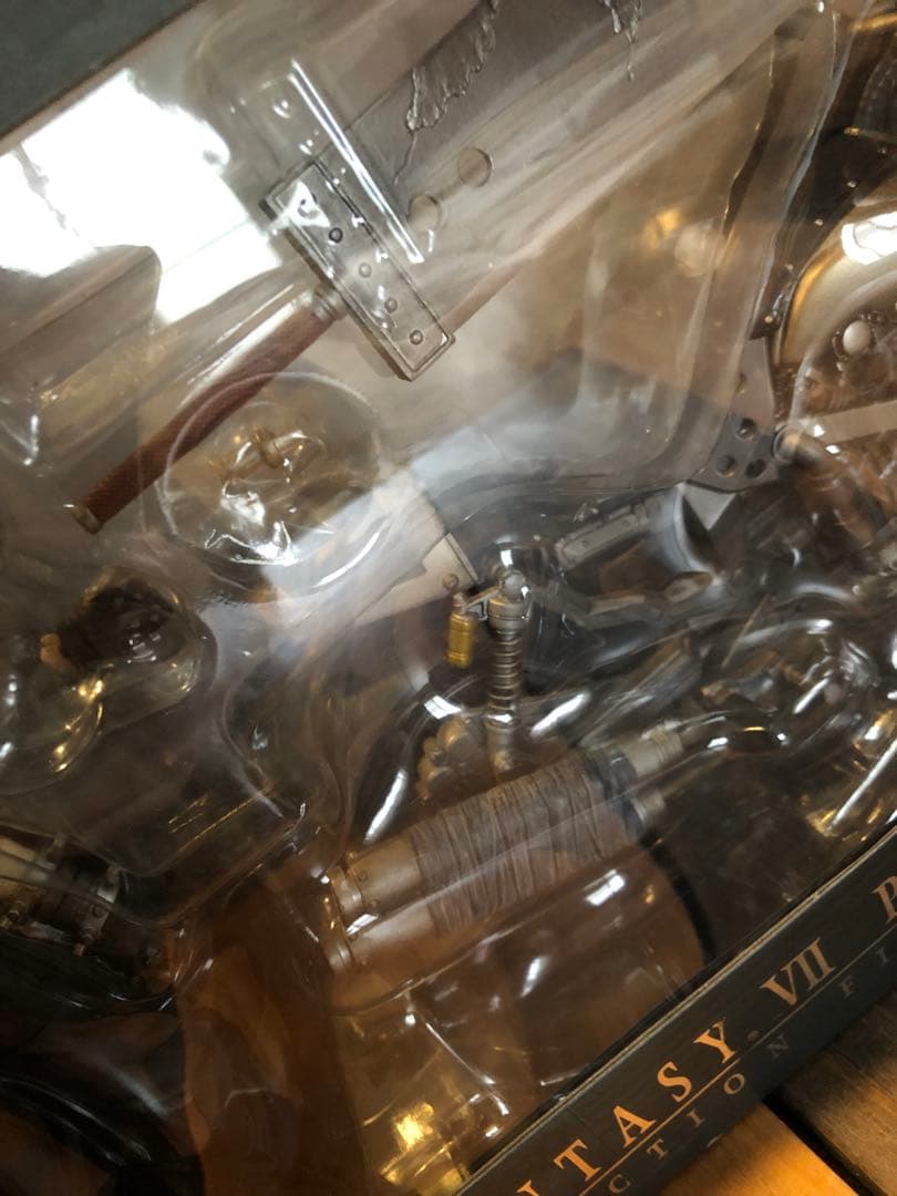 ファイナルファンタジーVII プレイアーツ クラウド　バーディデイトナ