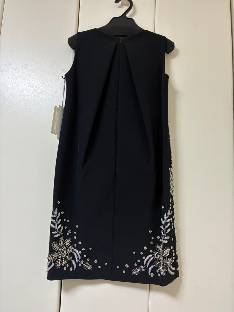 新品　グースコンチネンタル　グレースクラス　ボタニカルビジューワンピース